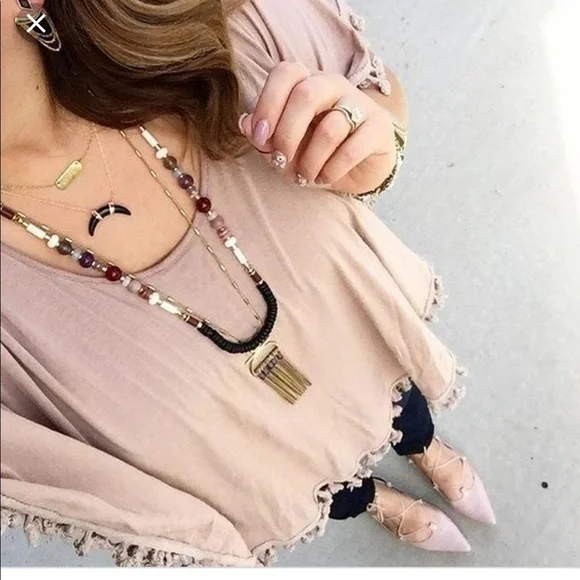 Stella & Dot Genevieve Tassel Necklace - Picture 7 of 8